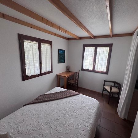 Pensjonat La Cerca Del Alcornoque Casas de Belvis Zewnętrze zdjęcie